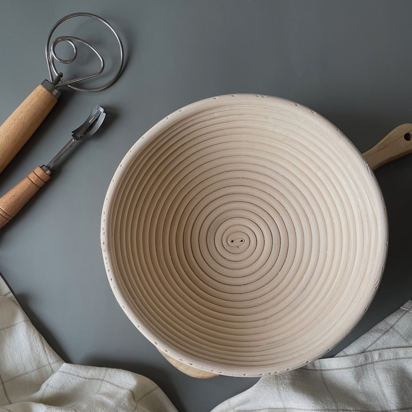 Bread Proofing Trio Set, 10 inch Round Banneton Basket, Bread Lame, Danish Whisk
