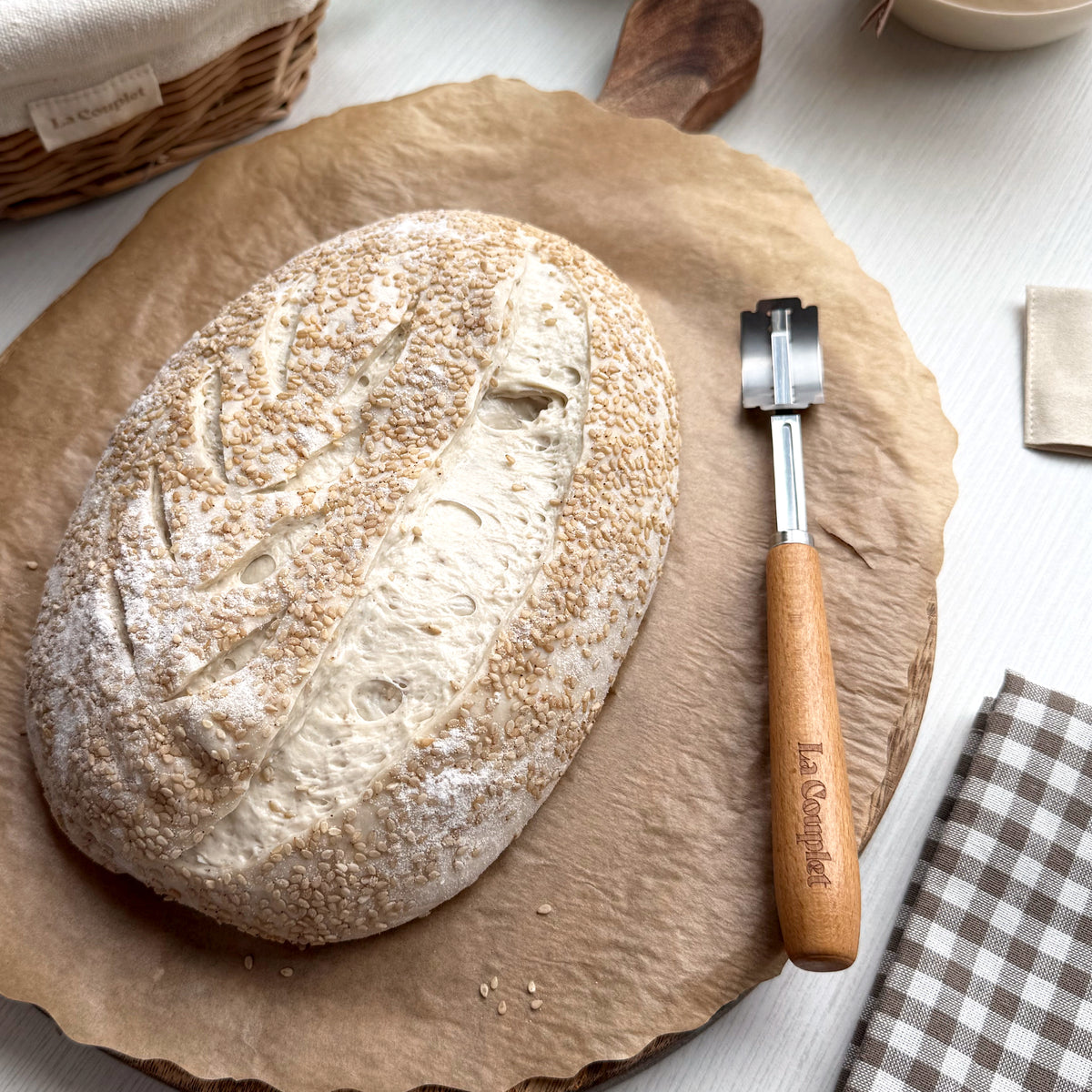 Wooden Bread Lame, French Inspired Sourdough Scoring Tool with 5 Blades