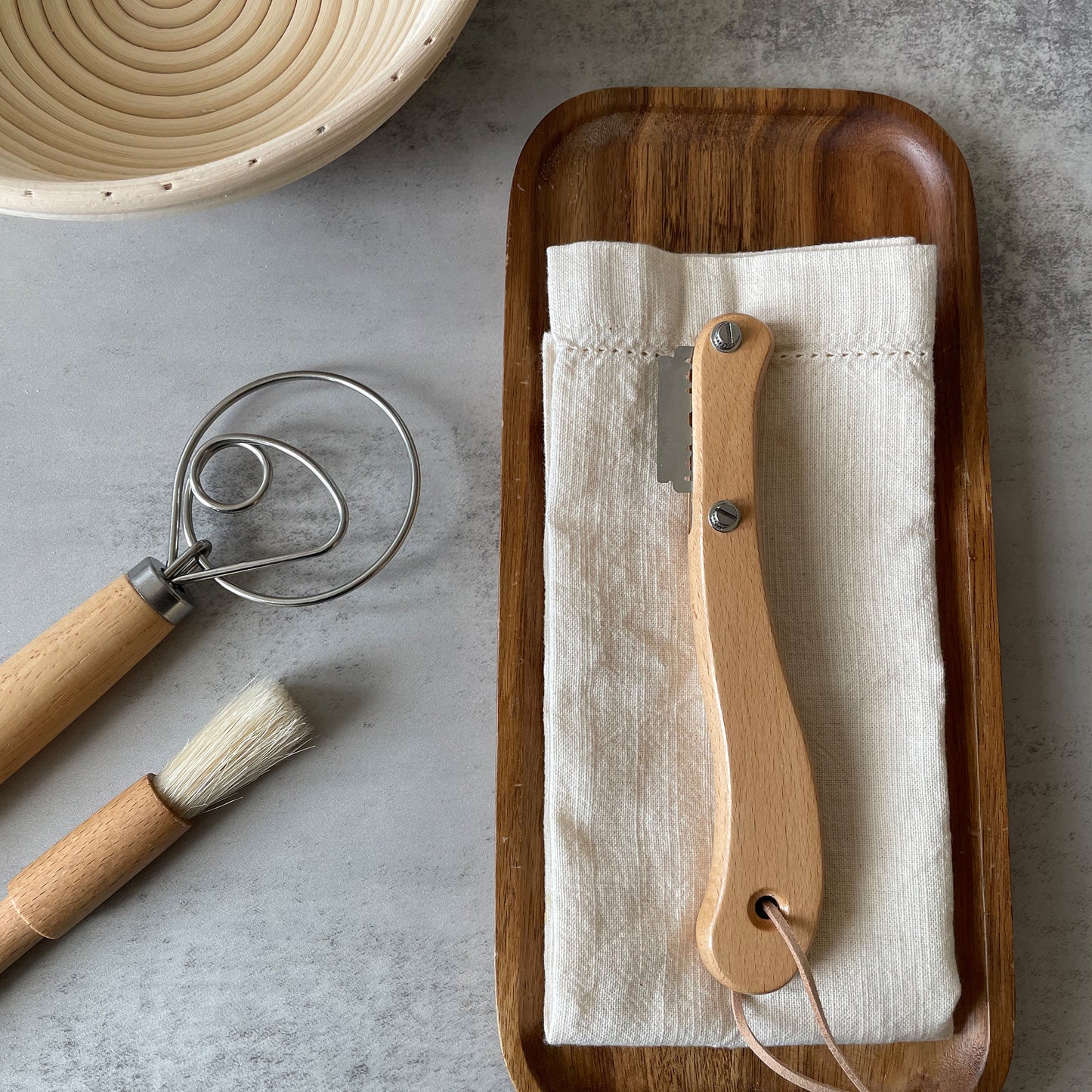 Sourdough Kit, 2nd Edition, Round Basket, 8, 9, 10 inches