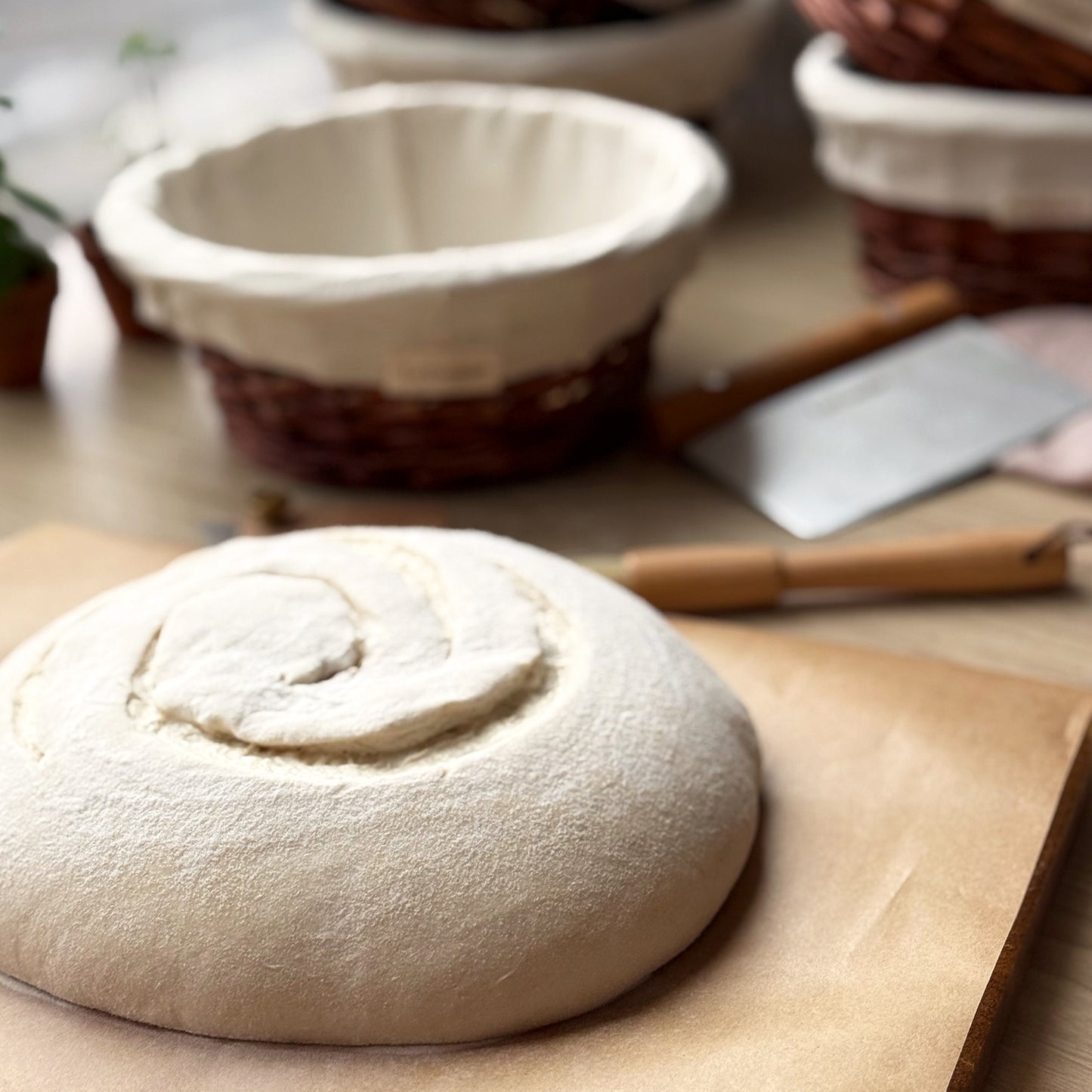 Handmade Round Sourdough Proofing Basket: Bonnet & Brush Included, 9 inches.