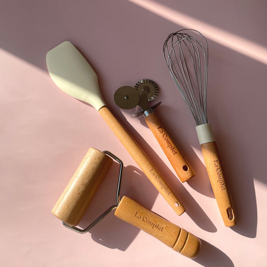 Baker's Easy 4 Piece Toolkit, Whisk, Spatula, Cutter Wheel, Dough Roller